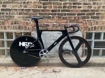 Chinese Carbon Pista Build photo