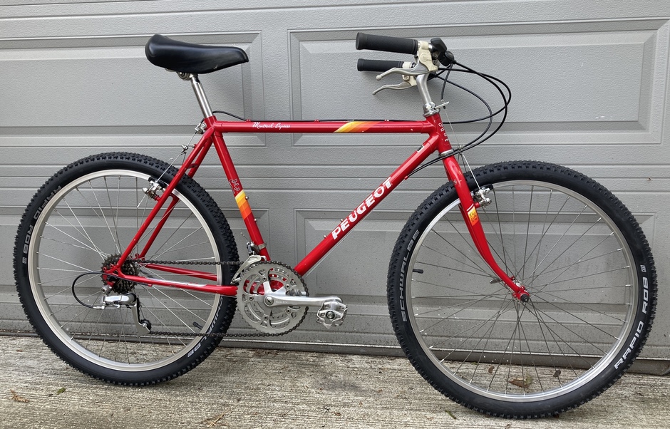 1988 Peugeot Montreal Express Pedal Room