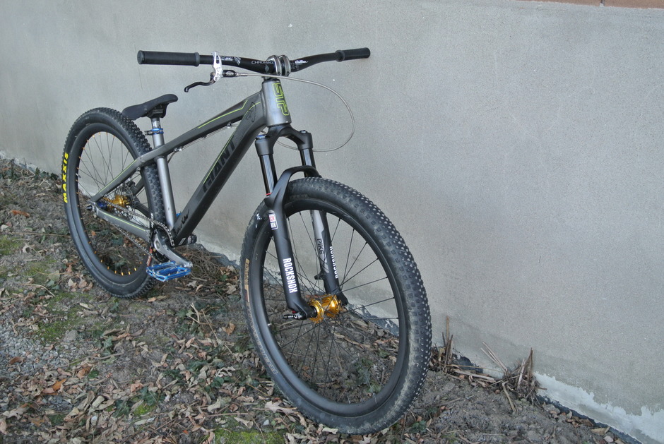 giant stp mountain bike