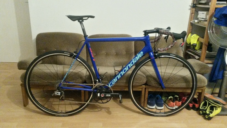 Cannondale SuperSix Evo Hi Mod 2016 - Room