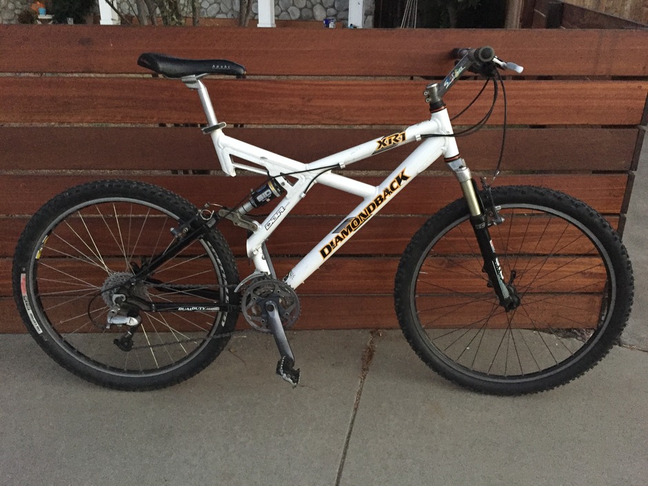 giant anthem 3 2011