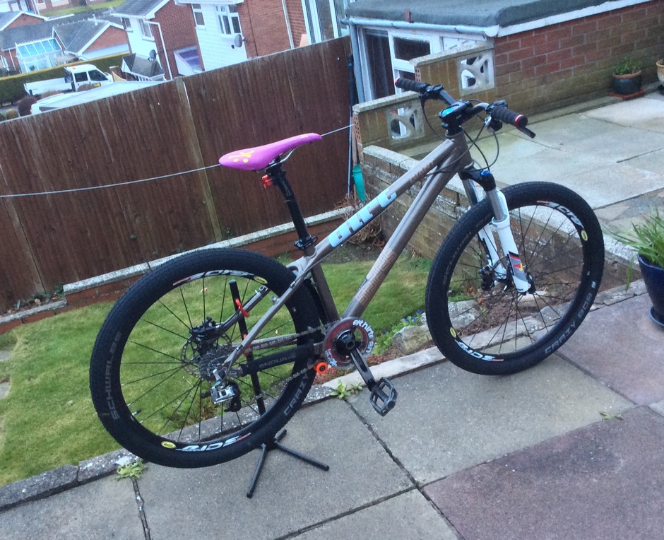 giant stp mountain bike