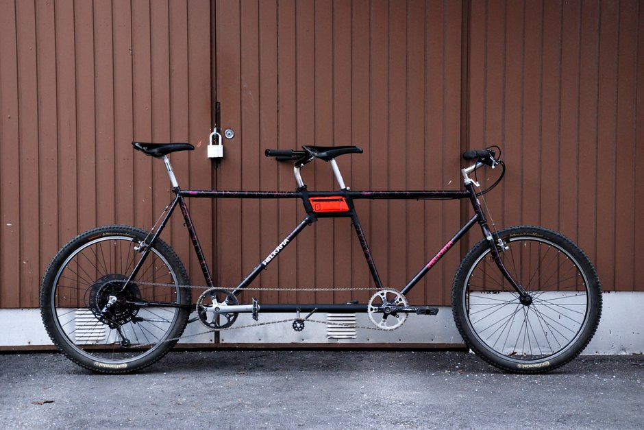 Pedal online in tandem