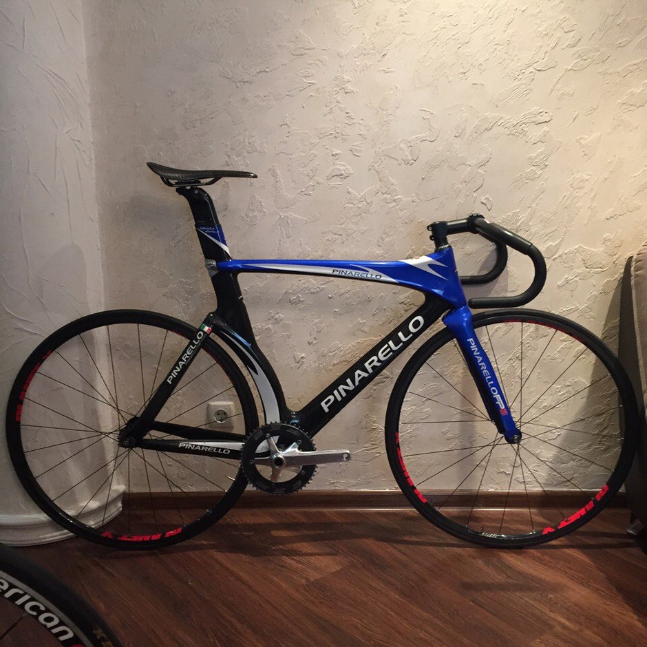 Pinarello Montello Carbon Track - Pedal Room