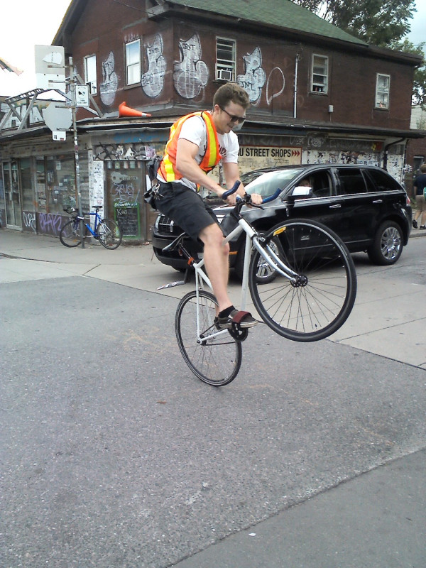 Cyclemania danforth outlet