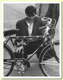 1958 Schwinn Racer Elvis Approved photo