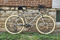 1993 Jamis Dakota 1x Cafe Cruiser
