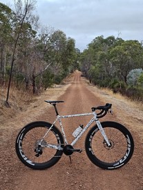 2017 Bombtrack Hook EXT photo