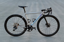 2020 Low Bicycles Disc