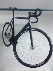 6KU Track Matte Black 58 Custom Bike