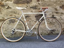'75 or '76 Peugeot A08 upright build