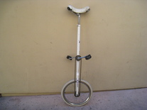 80's KUWAHARA giraffe UNICYCLE photo