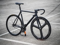 8BAR KRZBERG ALL BLACK