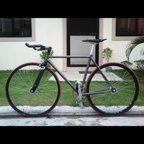 Ave Maldea/ Fixie photo