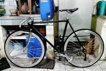 Ave Maldea, Pursuit
