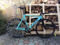 aventon photo