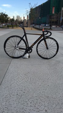 Aventon diamond photo