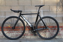 Aventon Mataro Low photo