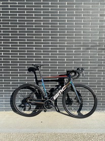 BMC Team machine