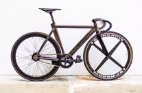 BricklaneBikes. / BlB La Piovra