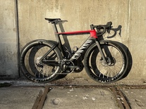 Canyon Aeroad CF SL 2022 photo