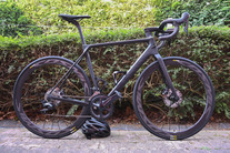 Canyon Ultimate CF SL Disc 8.0 aero photo