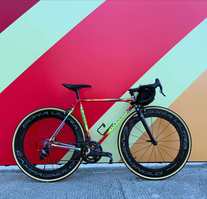 Colnago Master Olympic decor "Ariostea" photo Colnago Master Olympic decor "Ariostea" photo