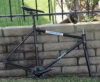 Cromo Frame