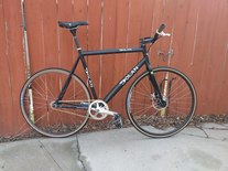 Dolan Pre-Cursa Beater