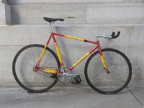 Eddy Merckx pursuit track photo