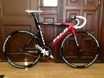 Fuji Track Pro 09 | Black-Red