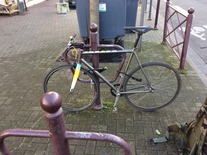 (STOLEN BIKE) GOLDSPRINT RONIN BANANA :( photo