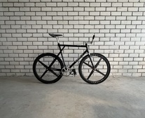 GT GTB Black