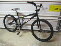 GT Pro Series Cruiser photo