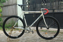 KHS Flite 100 white (FnF Banjarmasin) photo