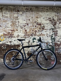 Klein attitude photo