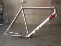 LOW// SS Crit Frame