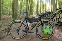 Orlowski bespoke 650b tourer photo