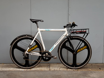 Pinarello Paris Commuter