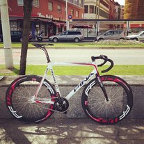 Pinarello Pista photo