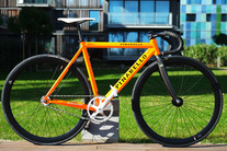 Pinarello Pista by Shortly Cycles