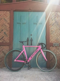 Pink Aventon Mataro 55cm photo