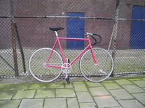 Ponsteen pista (sold)