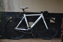 Raleigh Macaframa White photo