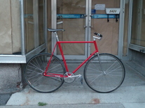 SMG Track Beater