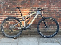 Specialized Epic Evo photo