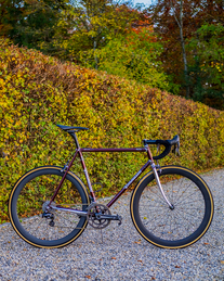 Tommasini Tecno in Rosso Tesi