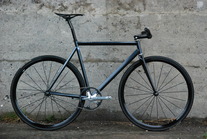 Tornado Custom Pista