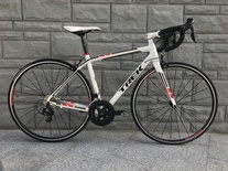 Trek Madone 2.1