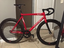 Trek T1